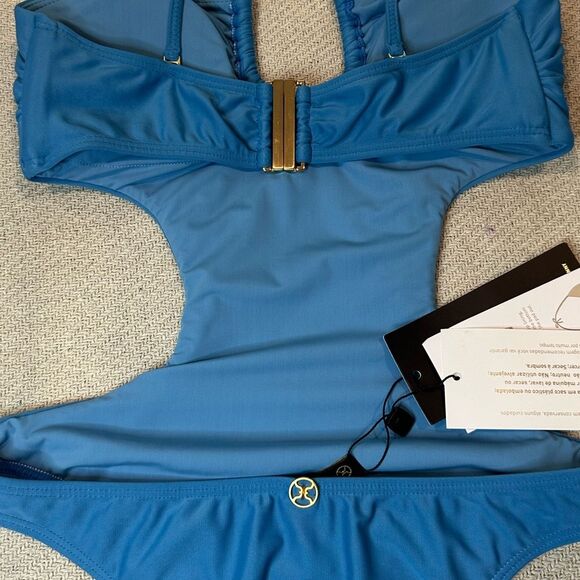 VIX Swim One Piece Bathing Suit Size Medium NWT $192 Blue Cut Out - Picture 8 of 11